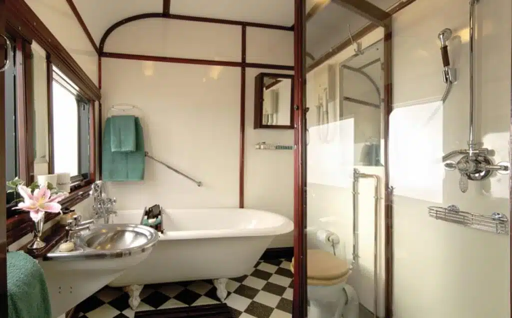 rovos rail royal suite image 2