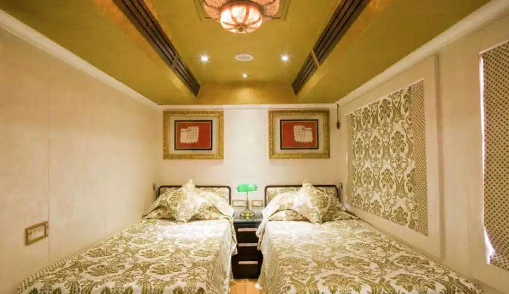 palace on wheels deluxe cabin twin