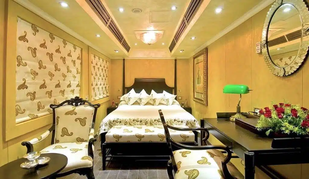 palace on wheels super deluxe cabin
