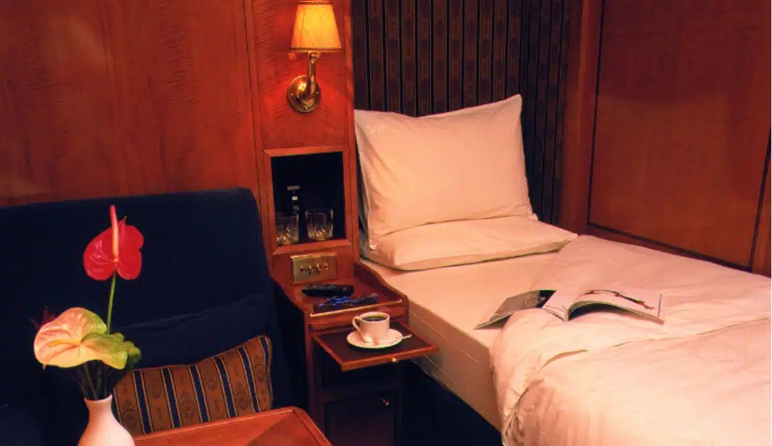 blue train de luxe suite 1
