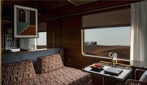 La Dolce Vita Orient Deluxe Cabin Bed View